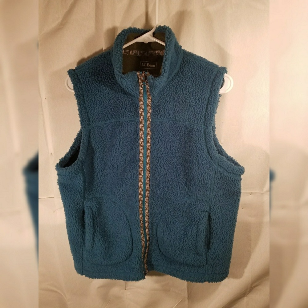 L.L.Bean fleece vest